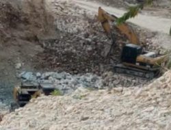 Aktivitas galian tambang yang diduga belum memenuhi seluruh ketentuan perizinan di wilayah Bogor